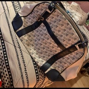 TNA gym bag. Good condition. White w/black logos